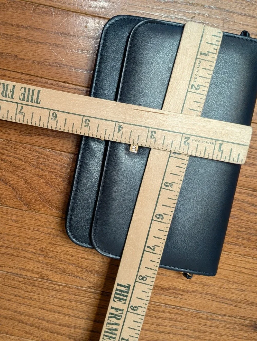 Buxton crossbody purse
